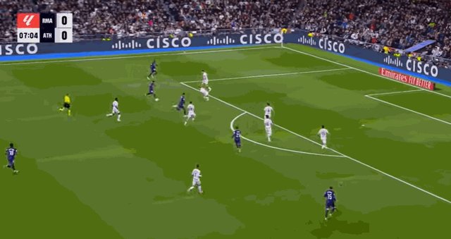 1711920756708084920.gif 1-0罗德里戈.gif